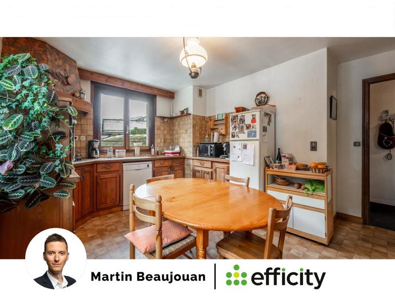 Appartement - 99 m² - 4 pièces