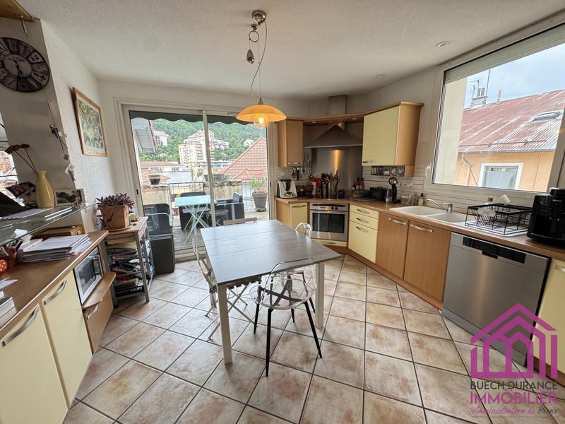 Appartement - 131 m² - 4 pièces