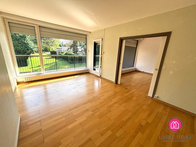 Appartement - 75 m² - 3 pièces