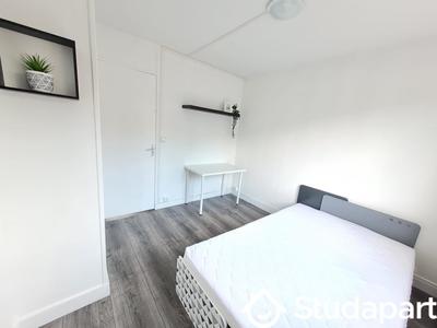 Chambre - 12 m² - 1 pièce