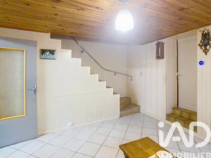 Maison - 93 m² - 5 pièces