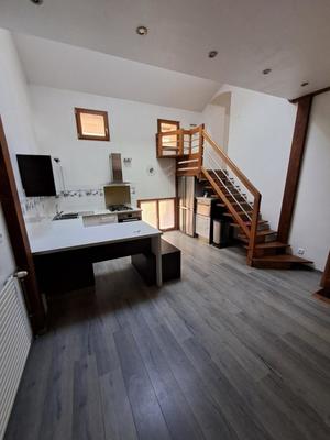 Duplex - 222 m² - 7 pièces