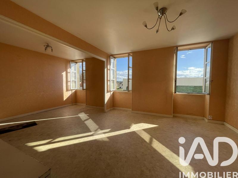 Maison - 182 m² - 10 pièces