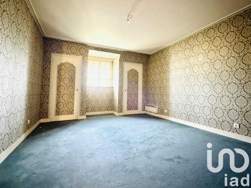 Maison - 480 m² - 12 pièces