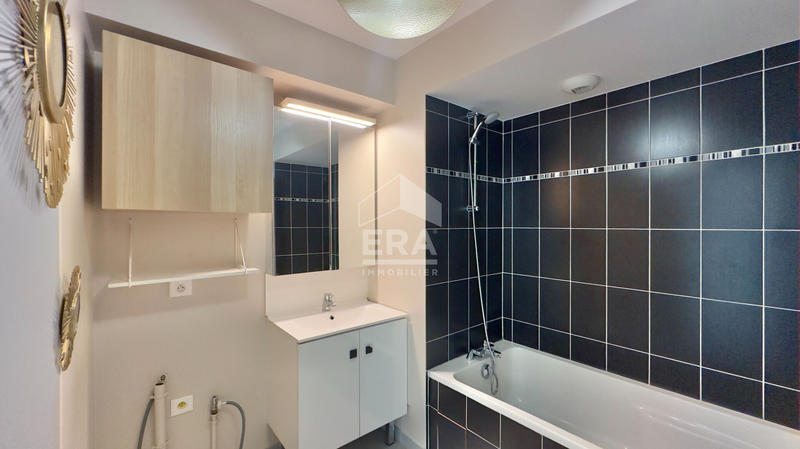 Appartement - 85 m² - 4 pièces