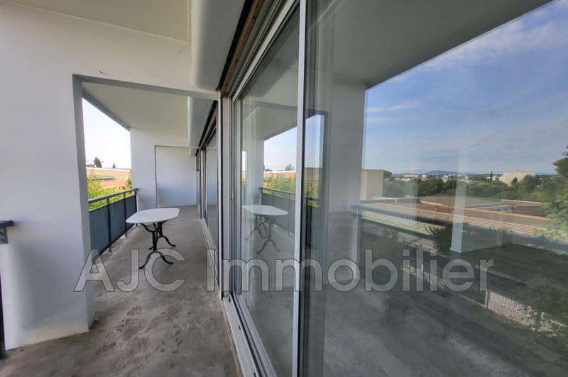 Appartement - 84 m² - 4 pièces