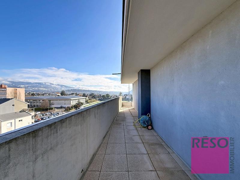 Appartement - 93 m² - 3 pièces