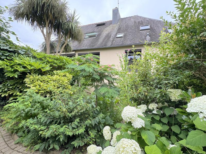 Maison ancienne - 189 m² - 8 pièces