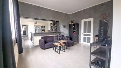 Maison - 180 m² - 6 pièces