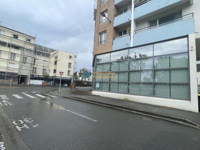 Local commercial - 164 m²