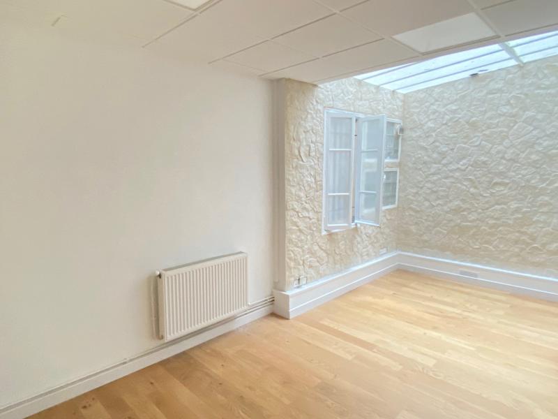 Fonds de commerce - 195 m²