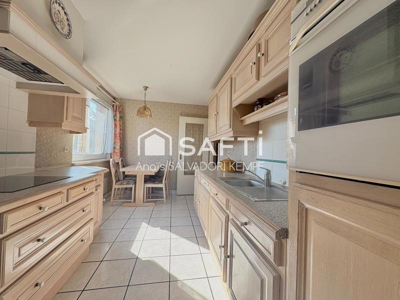 Appartement - 96 m² - 3 pièces