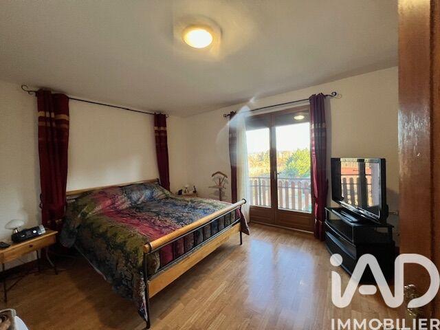 Maison - 315 m² - 7 pièces