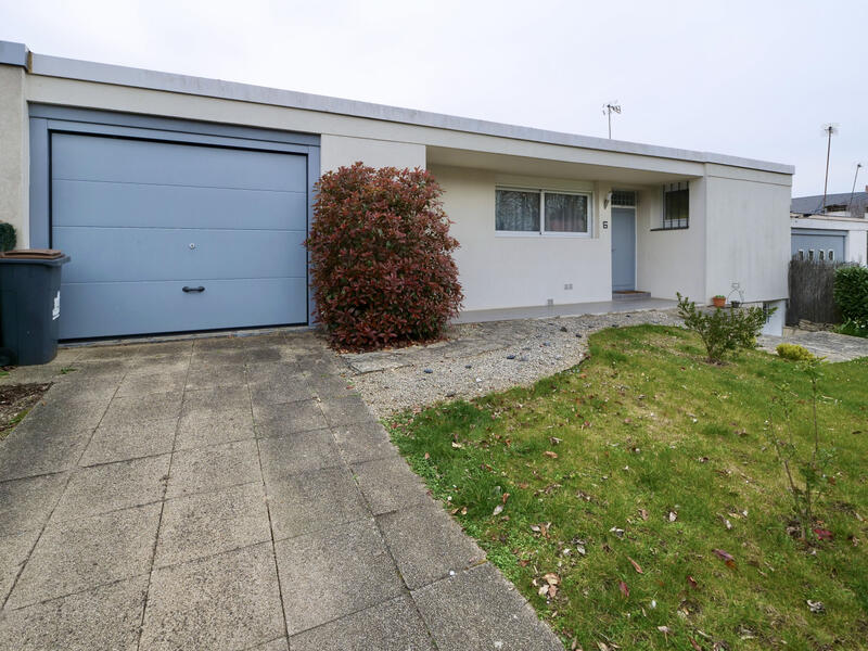 Maison - 95 m² - 5 pièces