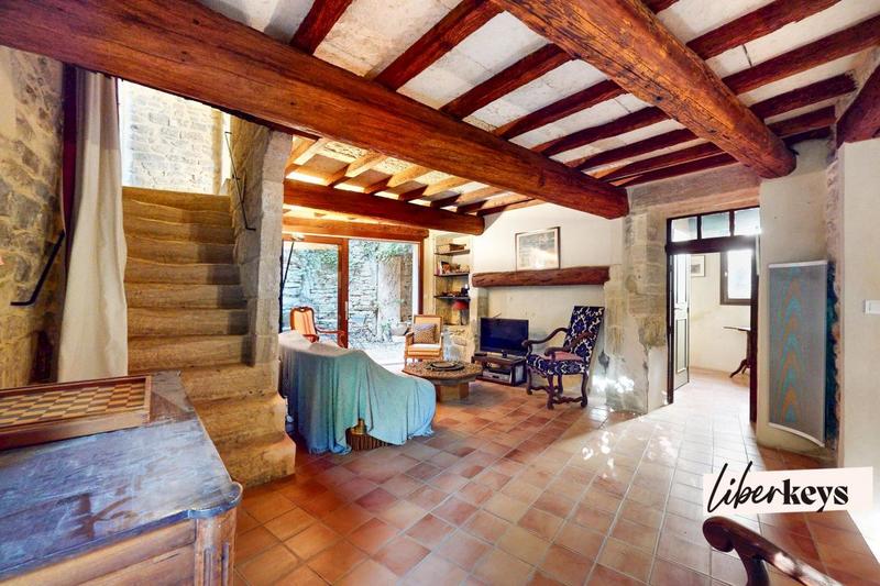 Maison de village - 226 m² - 9 pièces