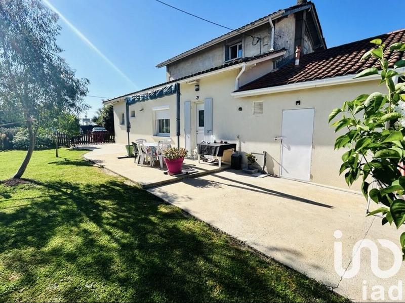 Maison - 96 m² - 5 pièces