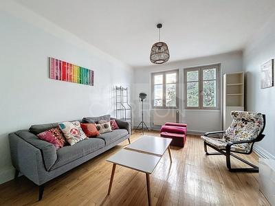 Appartement - 76 m² - 3 pièces
