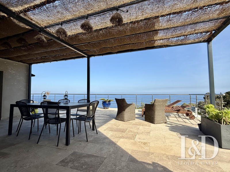 Maison - 160 m² - 4 pièces