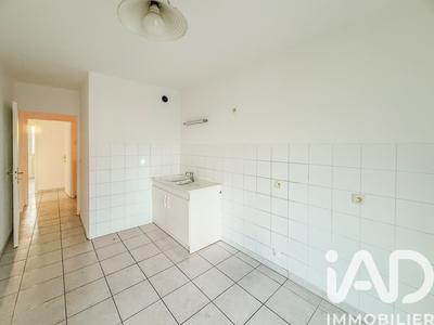 Appartement - 85 m² - 3 pièces