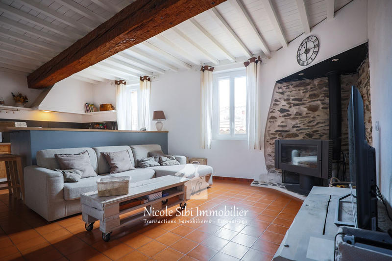 Maison en pierre - 146 m² - 6 pièces