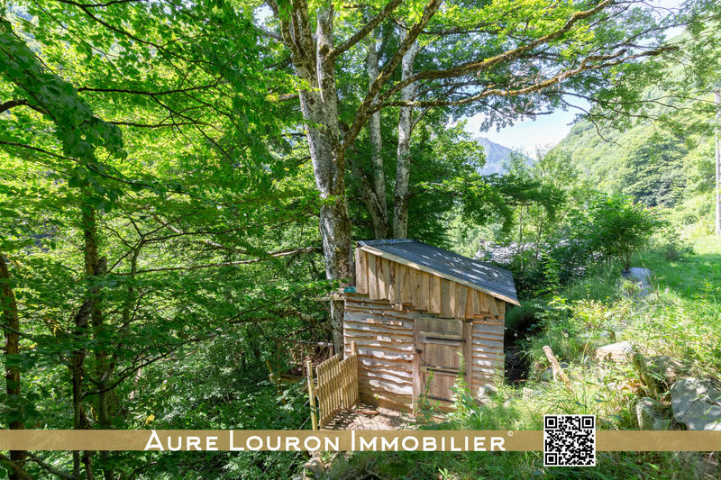 Maison - 196 m² - 7 pièces