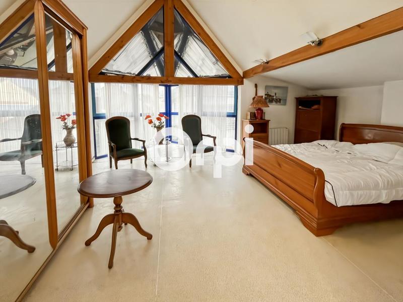 Immeuble - 180 m² - 6 pièces