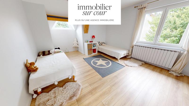 Maison bourgeoise - 190 m² - 5 pièces