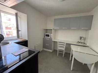 Appartement - 15 m² - 2 pièces