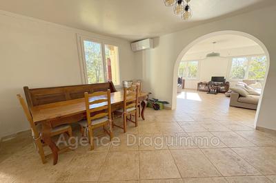 Maison - 185 m² - 8 pièces