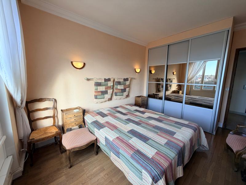 Appartement - 107 m² - 5 pièces