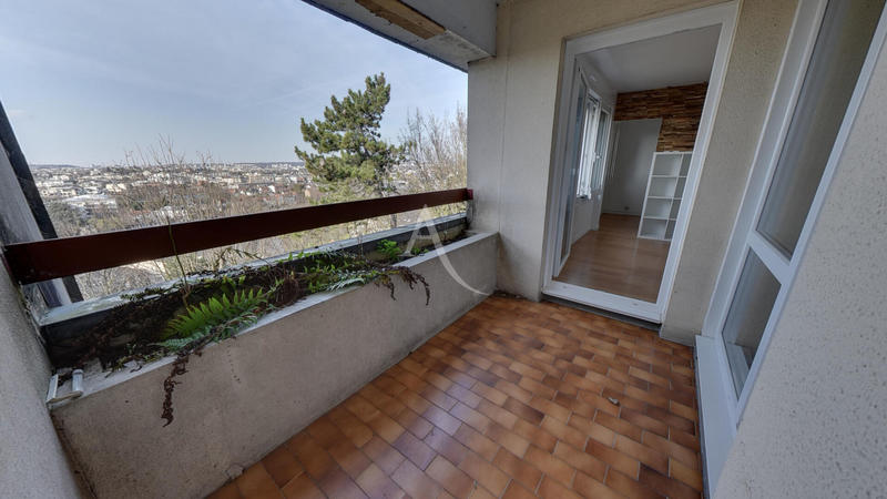 Appartement - 89 m² - 4 pièces