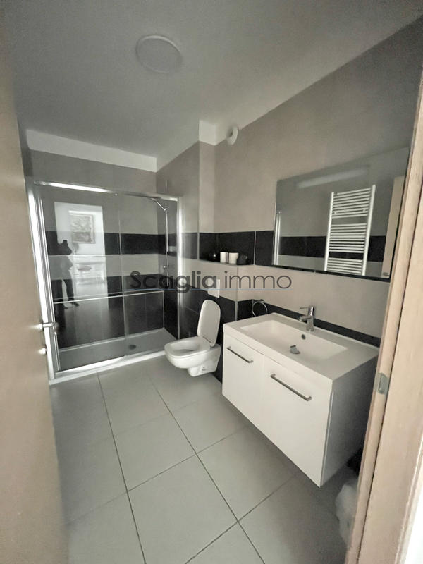 Appartement - 78 m² - 3 pièces