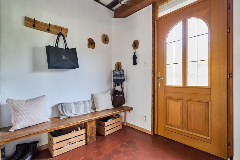 Maison - 211 m² - 7 pièces