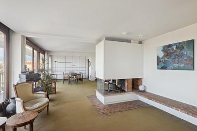 Appartement - 208 m² - 9 pièces