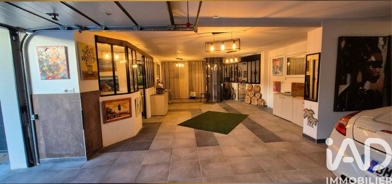 Maison de maîtres - 128 m² - 6 pièces