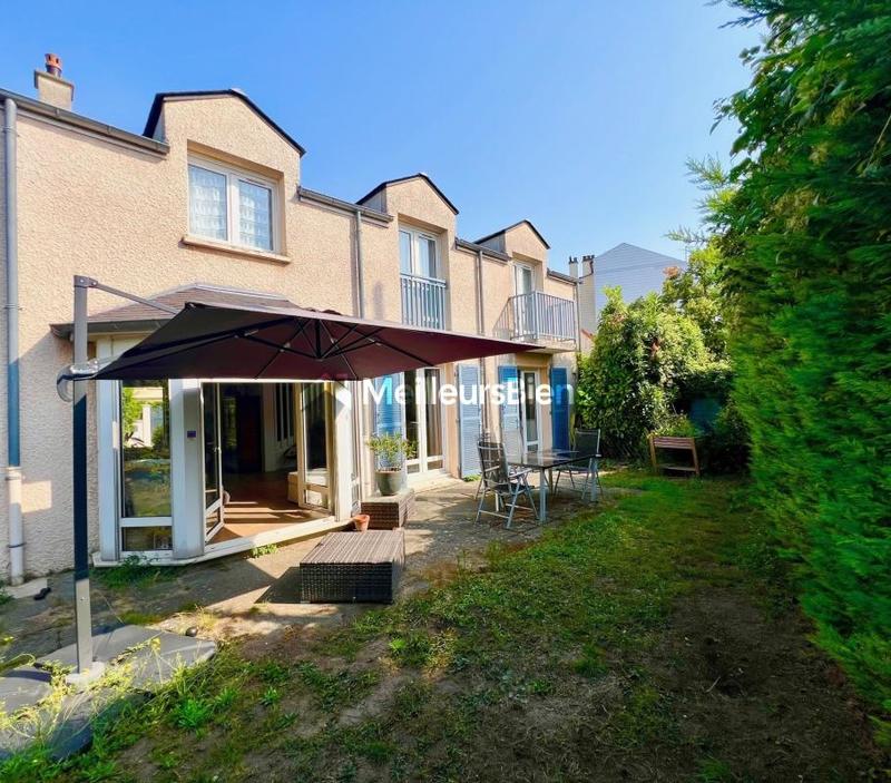 Maison - 143 m² - 6 pièces