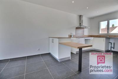 Maison - 97 m² - 4 pièces