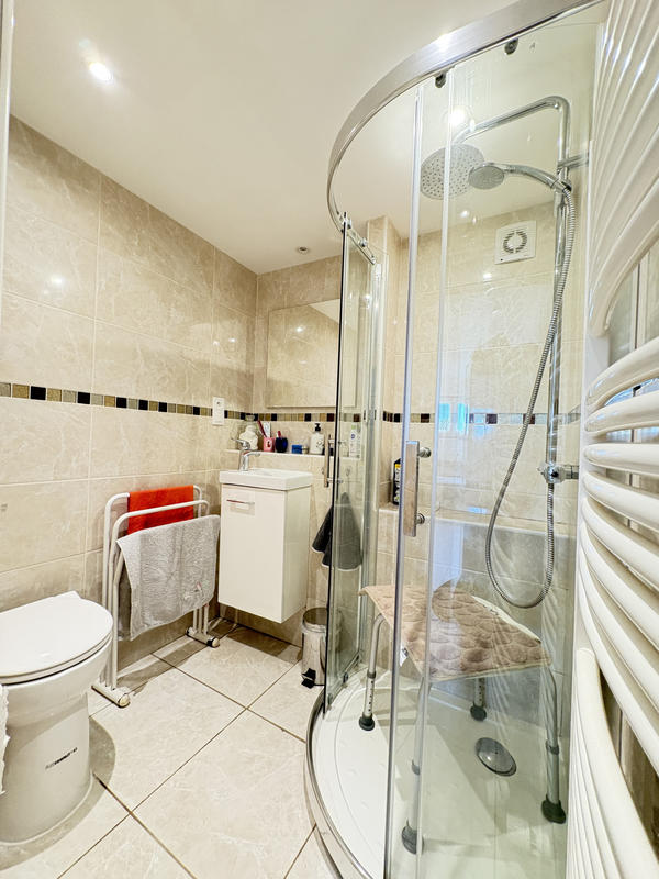 Maison - 136 m² - 5 pièces