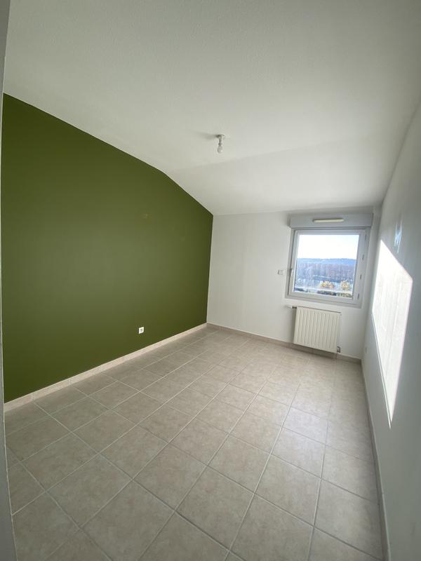 Appartement - 92 m² - 4 pièces