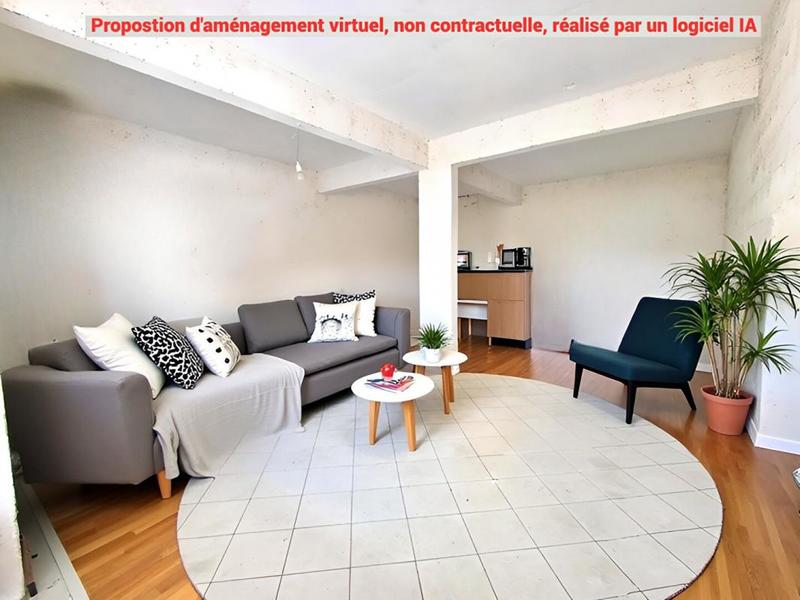 Maison - 445 m² - 11 pièces