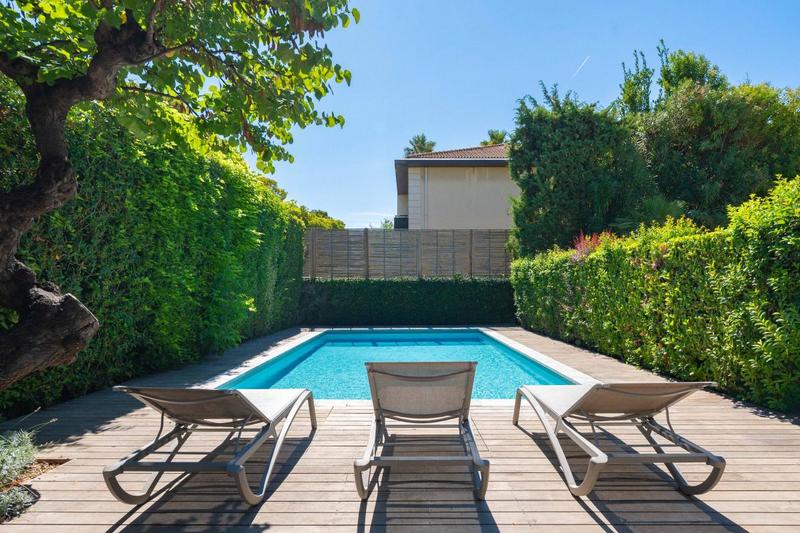 Appartement - 165 m² - 5 pièces