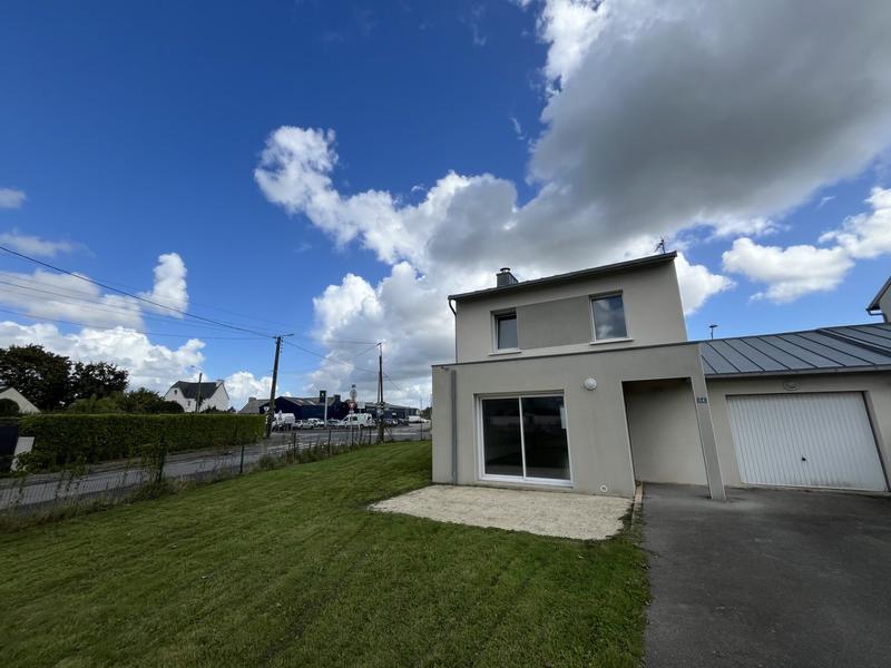 Maison - 85 m² - 5 pièces