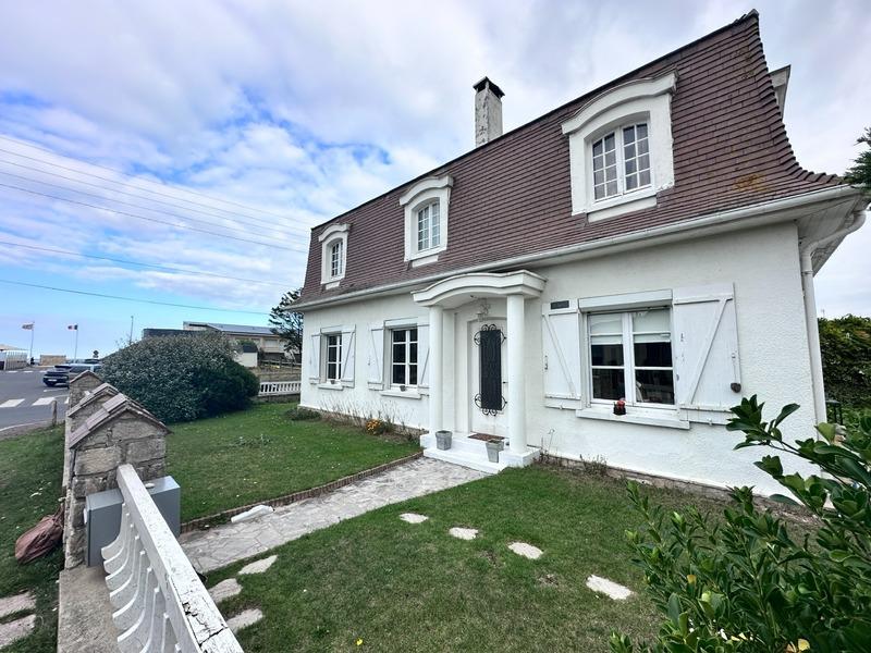 Maison - 136 m² - 6 pièces