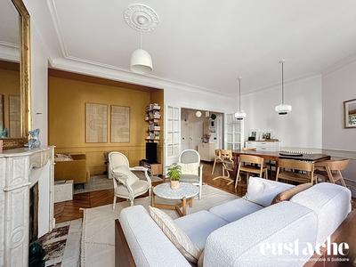 Appartement - 97 m² - 5 pièces