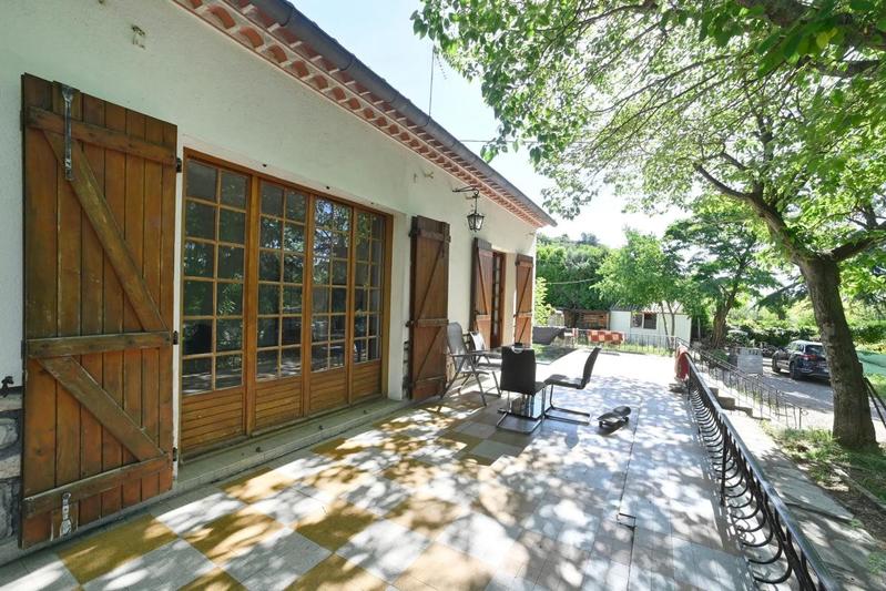 Maison - 150 m² - 4 pièces