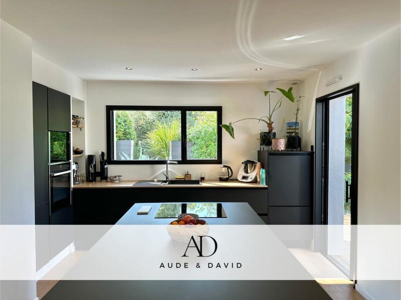 Maison - 137 m² - 7 pièces