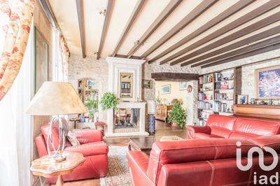 Maison - 314 m² - 10 pièces