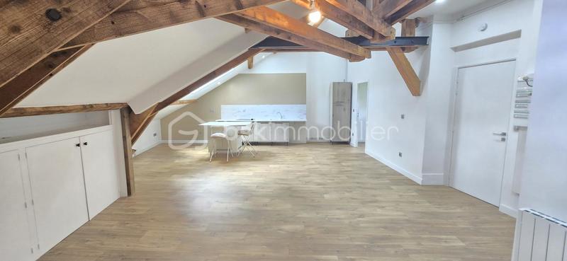 Appartement - 98 m² - 3 pièces