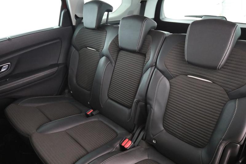 Renault Grand Scénic 1.6 dCi Energy Intens 7pl 130 ch