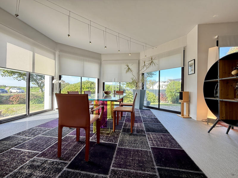 Maison contemporaine - 187 m² - 5 pièces